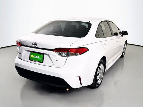 Used 2025 Toyota Corolla LE FWD image 10