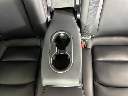 Used 2021 Tesla Model 3 Standard Range Plus image 33