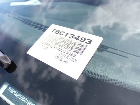 Used 2017 Ford Edge SEL w/ Canadian Touring Package AWD/4WD image 40