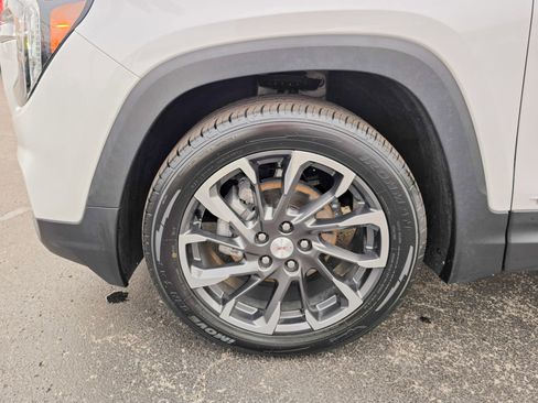 Used 2022 GMC Terrain SLT w/ Infotainment Package II image 27