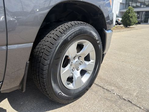 Used 2019 RAM 1500 Big Horn AWD/4WD image 21