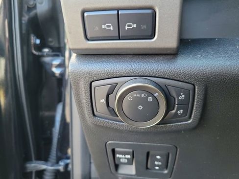 Used 2020 Ford F150 Raptor w/ Equipment Group 802A Luxury image 21