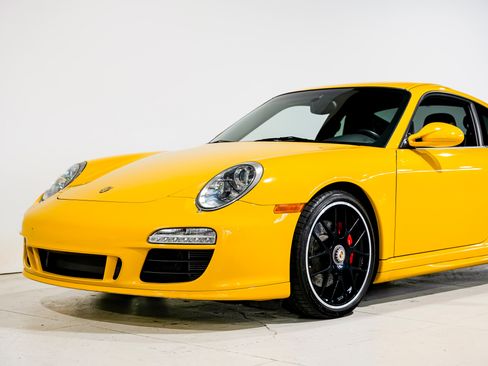 Used 2011 Porsche 911 Carrera GTS image 30