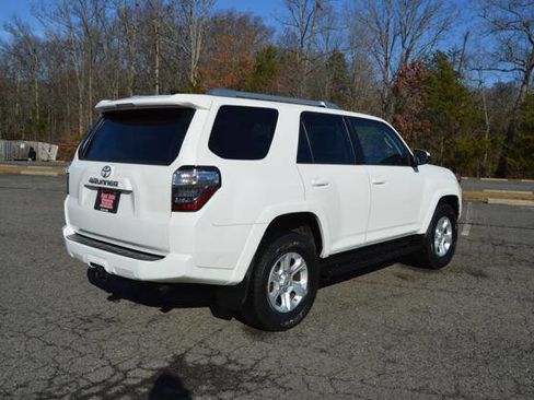 Used 2016 Toyota 4Runner 4WD image 8