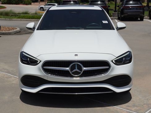 Used 2024 Mercedes-Benz C 300 Sedan image 2