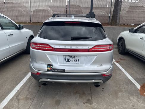 Used 2015 Lincoln MKC FWD w/ Equipment Group 101A Select image 5