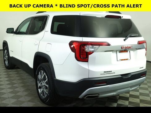 Used 2023 GMC Acadia SLT image 13