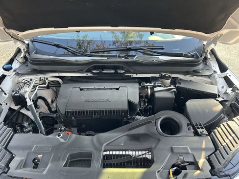 Used 2024 Honda Pilot Touring image 9