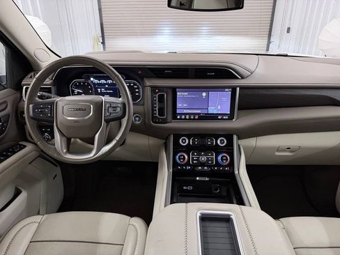 Used 2021 GMC Yukon Denali AWD/4WD image 30