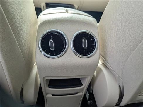 Certified 2022 Mercedes-Benz GLB 250 image 17