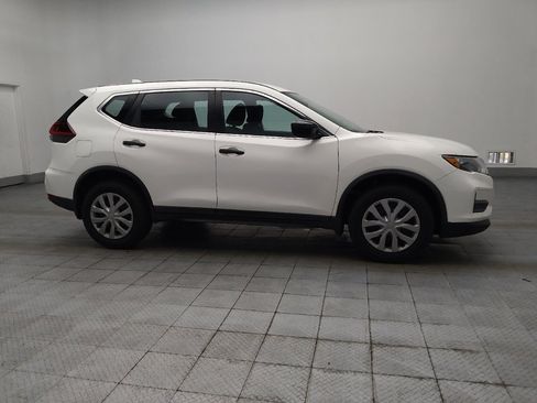 Used 2018 Nissan Rogue S AWD/4WD image 11