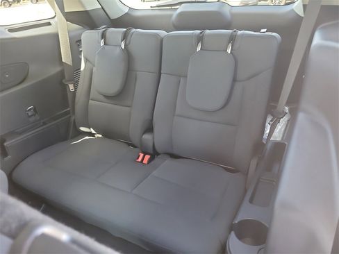 Used 2025 Ford Explorer Active image 12