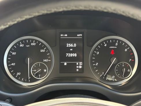 Used 2021 Mercedes-Benz Metris Passenger image 30