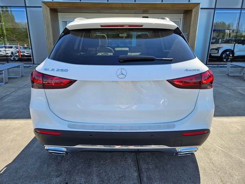 Used 2021 Mercedes-Benz GLA 250 4MATIC image 6