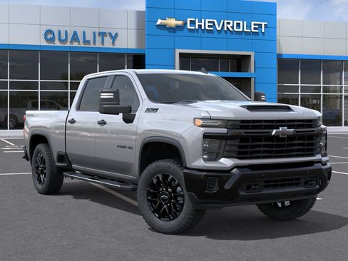New 2026 Chevrolet Silverado 2500 Custom w/ Custom Value Package AWD/4WD image 7