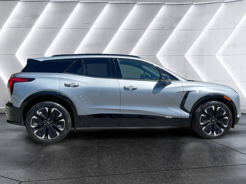 Used 2025 Chevrolet Blazer EV RS AWD/4WD image 7