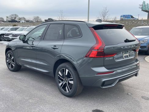 New 2026 Volvo XC60 T8 Core w/ Climate Package image 5