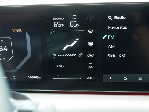Certified 2024 Kia EV9 Land AWD/4WD image 23