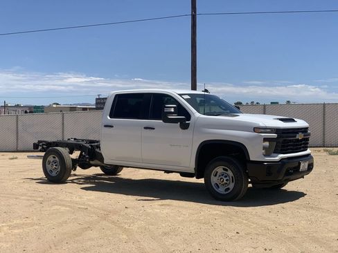 New 2026 Chevrolet Silverado 2500 W/T w/ WT Convenience Package RWD image 3