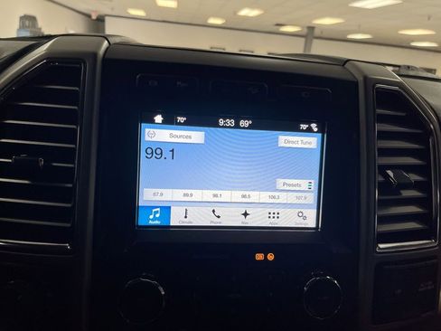 Used 2017 Ford F350 Lariat w/ Lariat Ultimate Package image 19