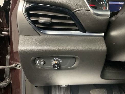 Certified 2023 Chevrolet Traverse LT AWD/4WD image 15