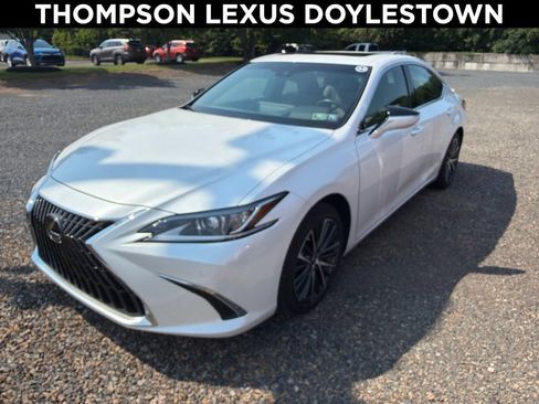 Used 2025 Lexus ES 350 w/ Premium Package FWD image 1