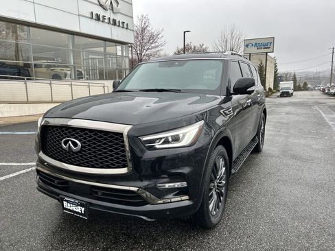 Certified 2024 INFINITI QX80 Sensory image 4