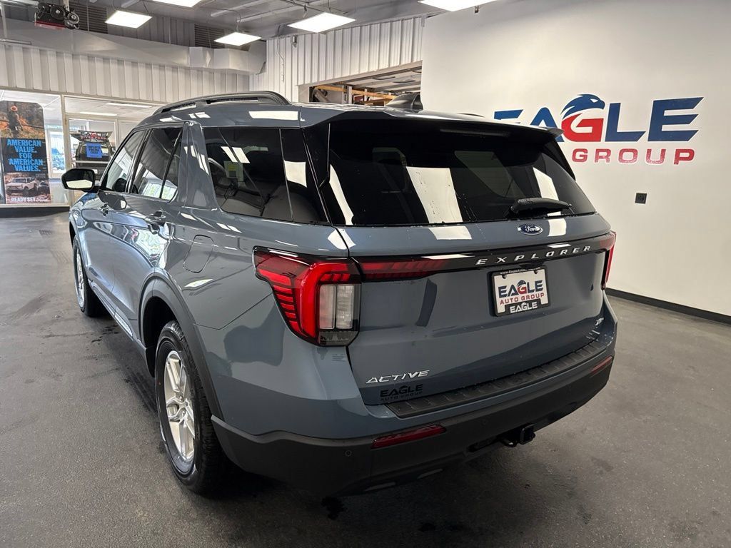 New 2026 Ford Explorer Active AWD/4WD image 8