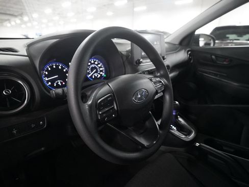 Used 2022 Hyundai Kona SEL AWD/4WD image 8