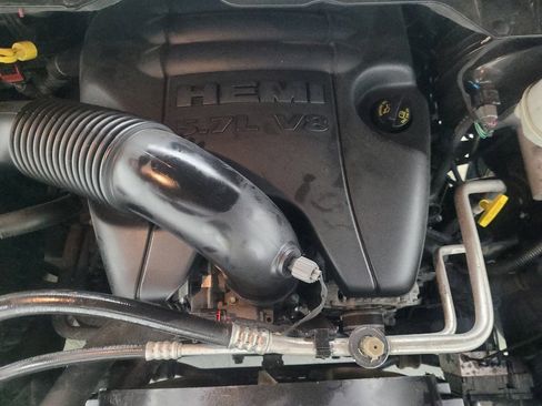 Used 2014 RAM 1500 Express AWD/4WD image 30