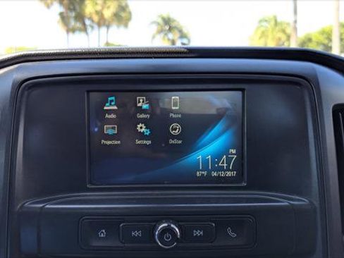 Used 2017 Chevrolet Silverado 1500 W/T w/ Trailering Package image 21