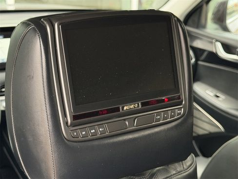 Used 2021 Hyundai Palisade Limited w/ Cargo Package image 30