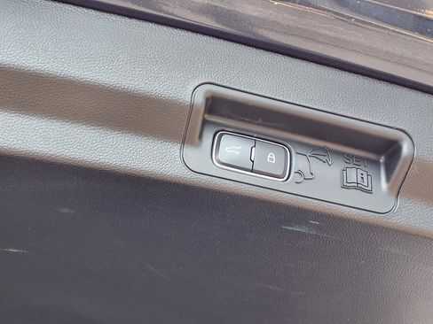 Certified 2023 Ford Explorer XLT w/ Equipment Group 202A image 22