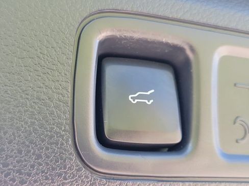 Certified 2022 Ford Expedition Max Limited AWD/4WD image 11