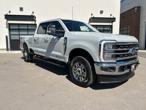 Used 2026 Ford F350 Lariat AWD/4WD image 1
