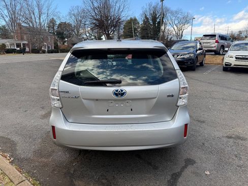 Used 2012 Toyota Prius V Three FWD image 6