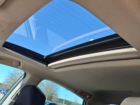 Used 2024 Honda Accord EX image 21