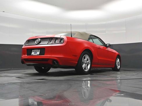 Used 2014 Ford Mustang Convertible w/ Equipment Group 102A RWD image 36