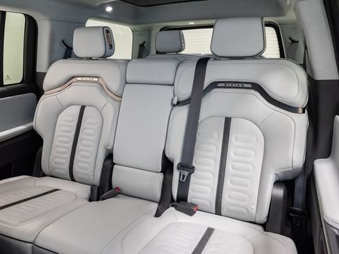 Used 2024 Rivian R1S Adventure AWD/4WD image 21