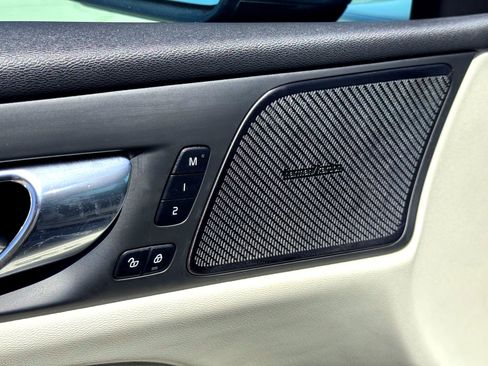 Used 2020 Volvo V60 T5 Inscription w/ Protection Package Premier image 15