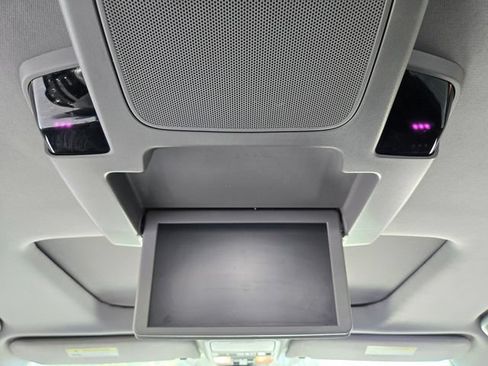 Used 2023 Honda Odyssey Touring image 16