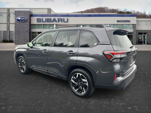 Used 2025 Subaru Forester Limited AWD/4WD image 6