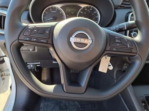 Certified 2025 Nissan Versa S w/ Trunk Package image 12