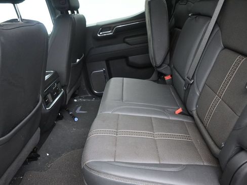Used 2024 Chevrolet Silverado 1500 High Country RWD image 15
