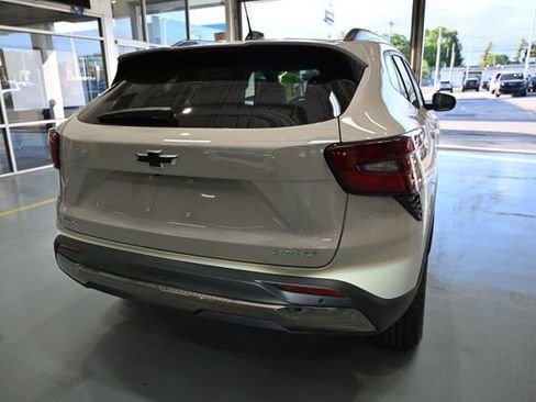 New 2026 Chevrolet Trax ACTIV w/ Driver Confidence Package FWD image 5