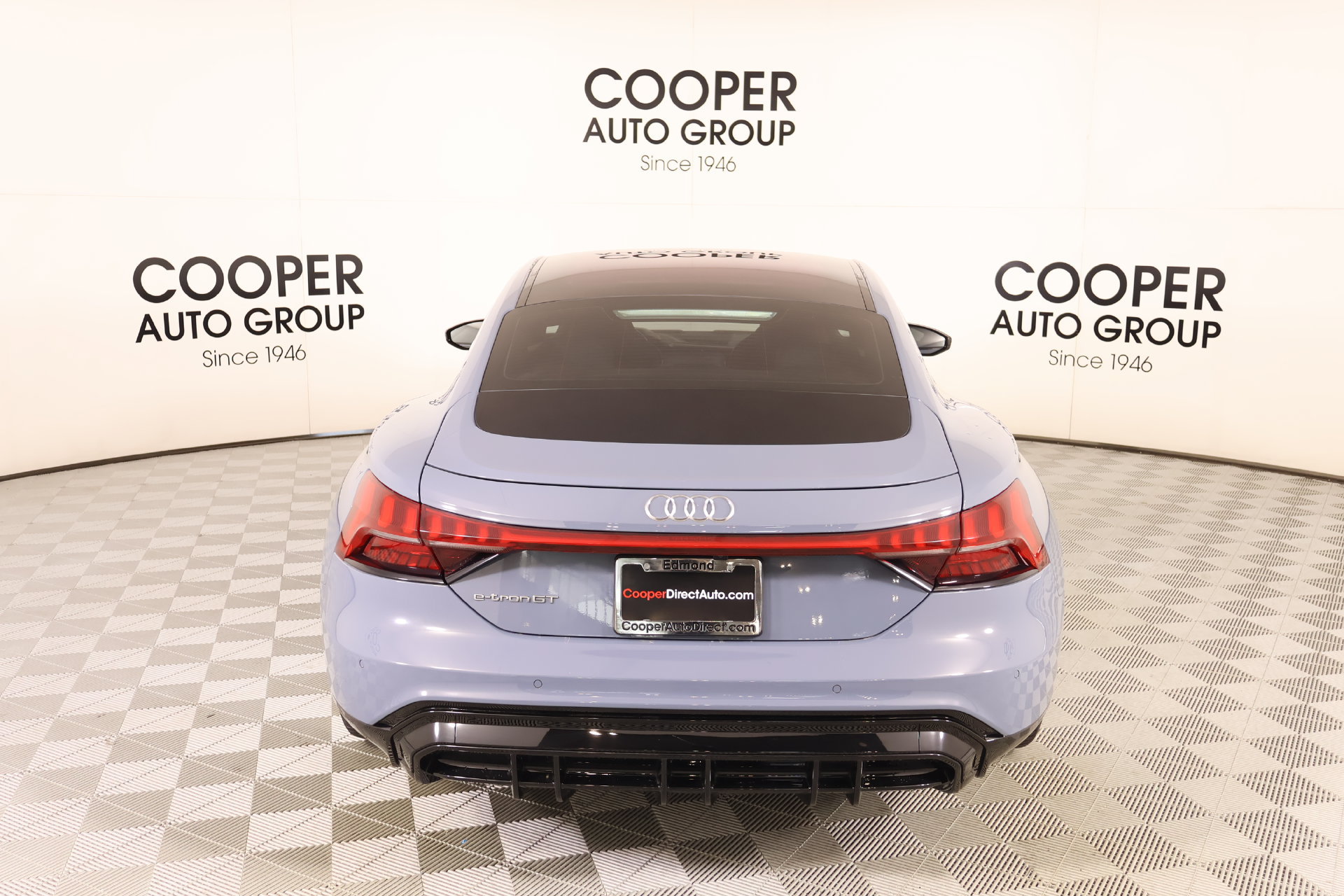 Used 2022 Audi e-tron GT Premium Plus w/ Performance Package AWD/4WD image 22