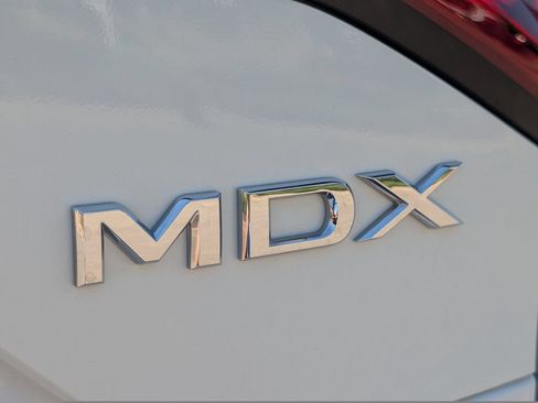 Used 2022 Acura MDX SH-AWD w/ Technology Package image 13
