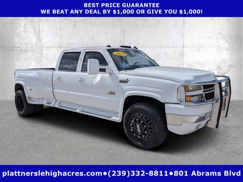 Used 2006 Chevrolet Silverado 3500 LT w/ Onstar Plus Package AWD/4WD image 1