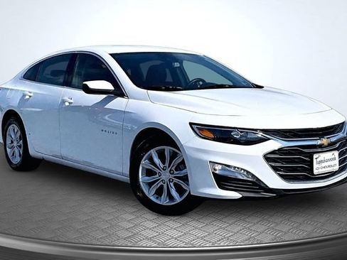 Used 2024 Chevrolet Malibu LT FWD image 3