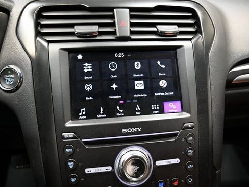 Used 2019 Ford Fusion Titanium image 15